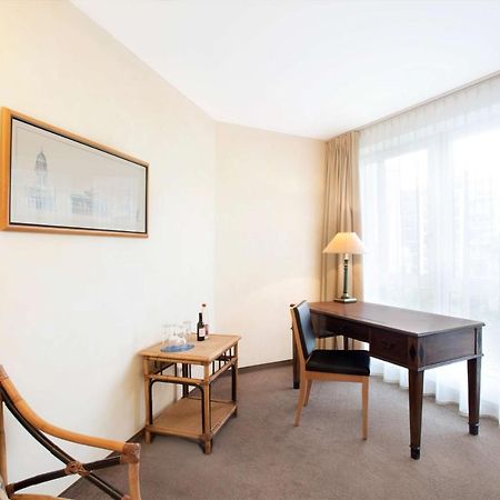 Nh Berlin Kreuzberg Hotel Buitenkant foto