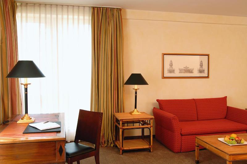 Nh Berlin Kreuzberg Hotel Buitenkant foto