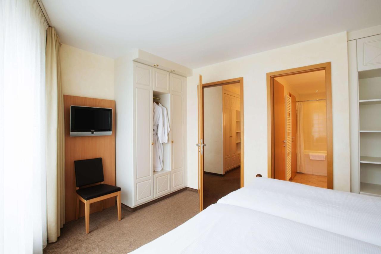 Nh Berlin Kreuzberg Hotel Buitenkant foto