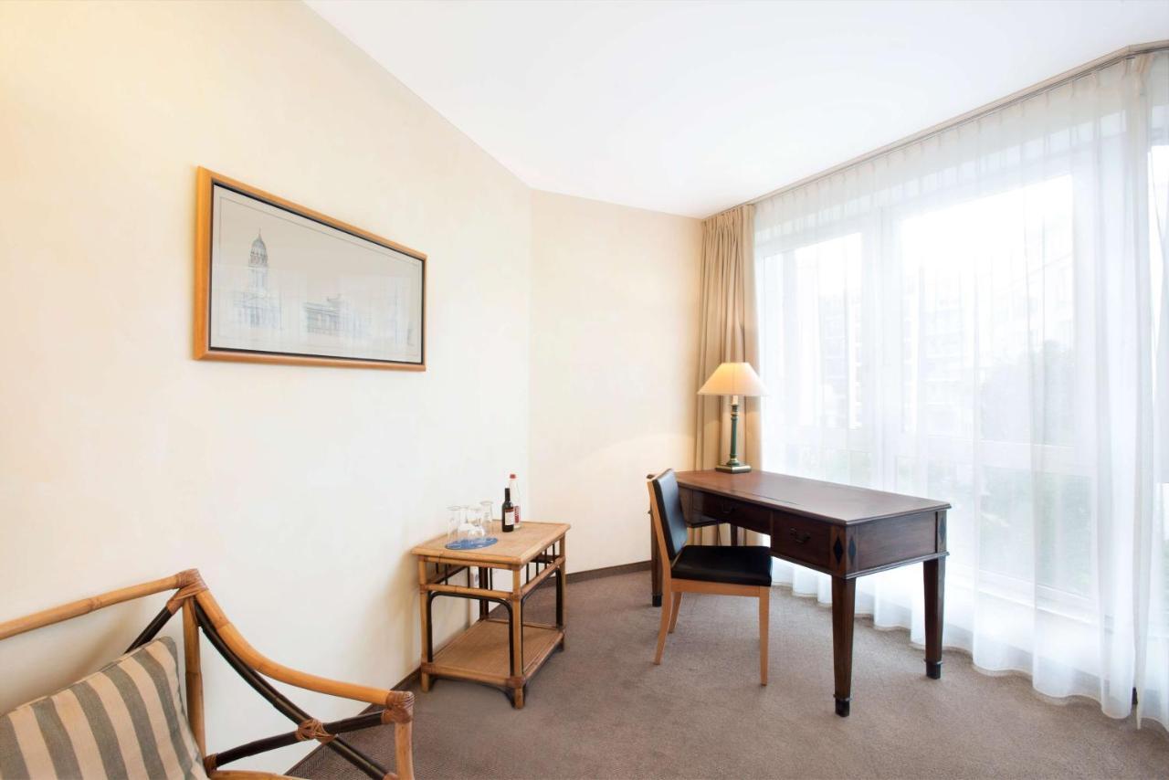 Nh Berlin Kreuzberg Hotel Buitenkant foto
